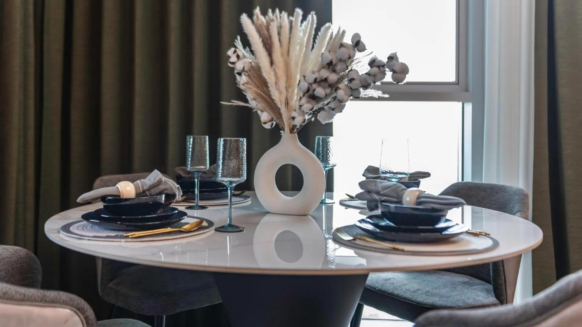 The Smart Concierge - Urban Oasis By Missoni Apartment Dubai