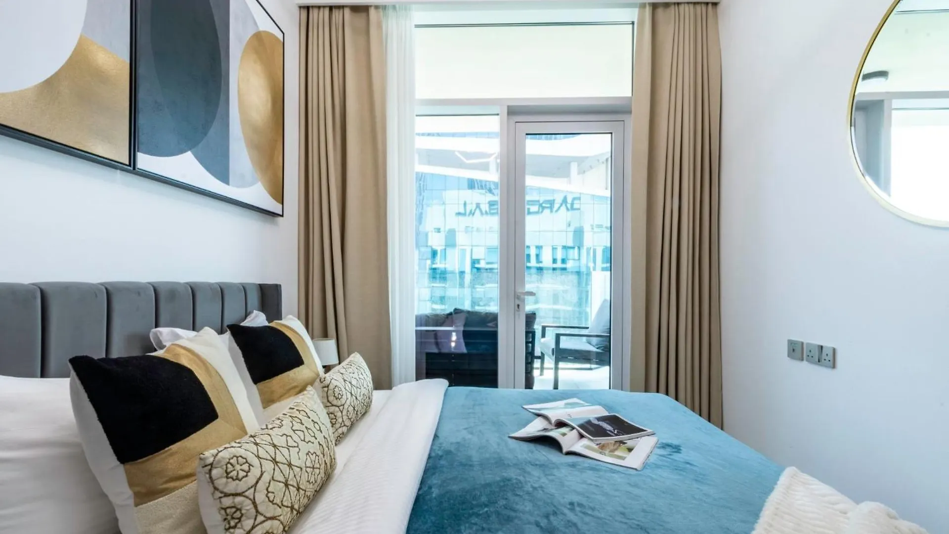 The Smart Concierge - Urban Oasis By Missoni Apartment Dubai